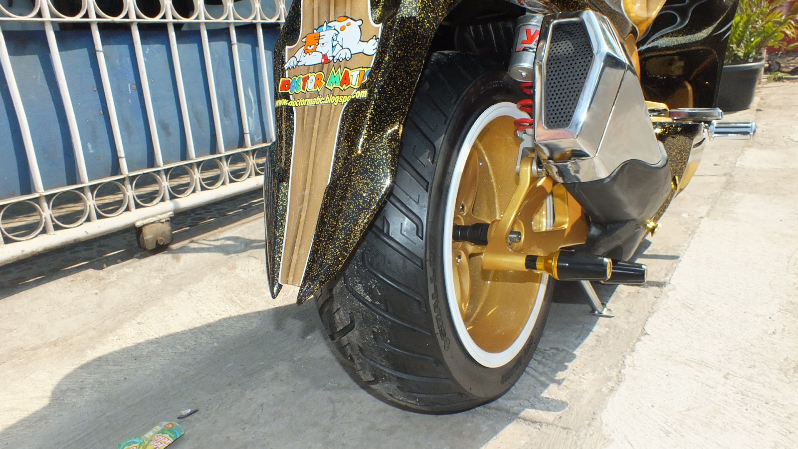 Doctor Matic Klinik Spesialis Motor Matic HONDA PCX Modifikasi Doctor Matic Klinik Spesialis Motor Matic HONDA PCX Modifikasi