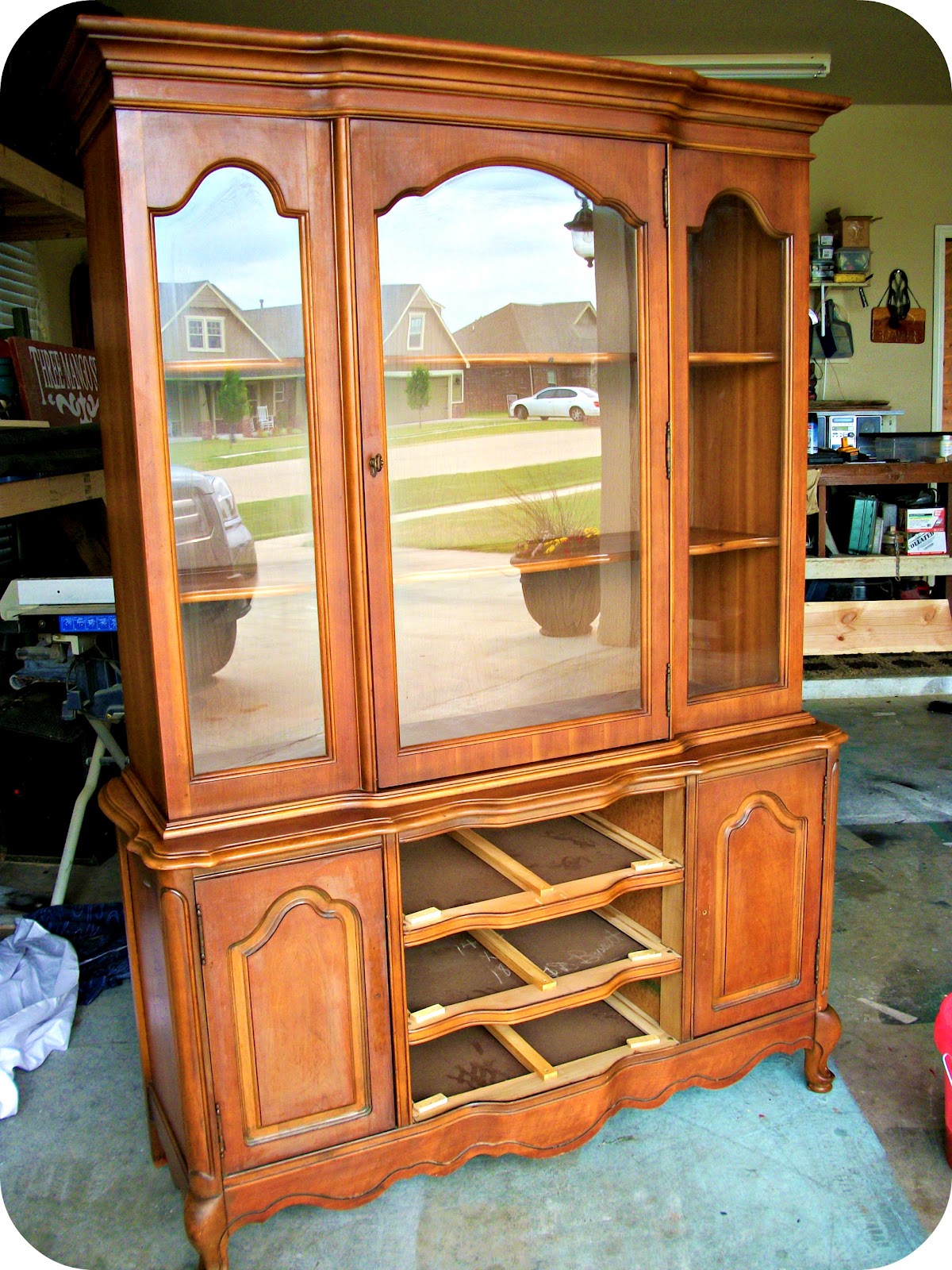 Three Mango Seeds China Hutch Makeover