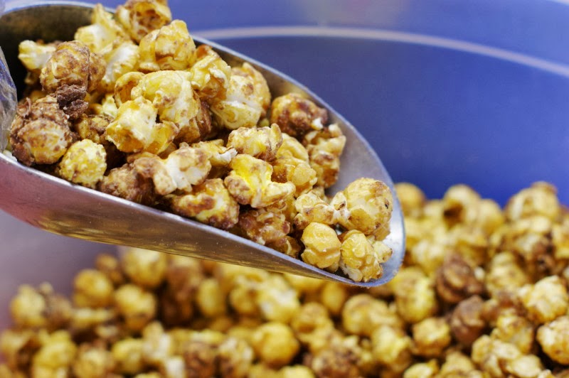 Twix Cheesecake Pie The Kitchen is My Playground