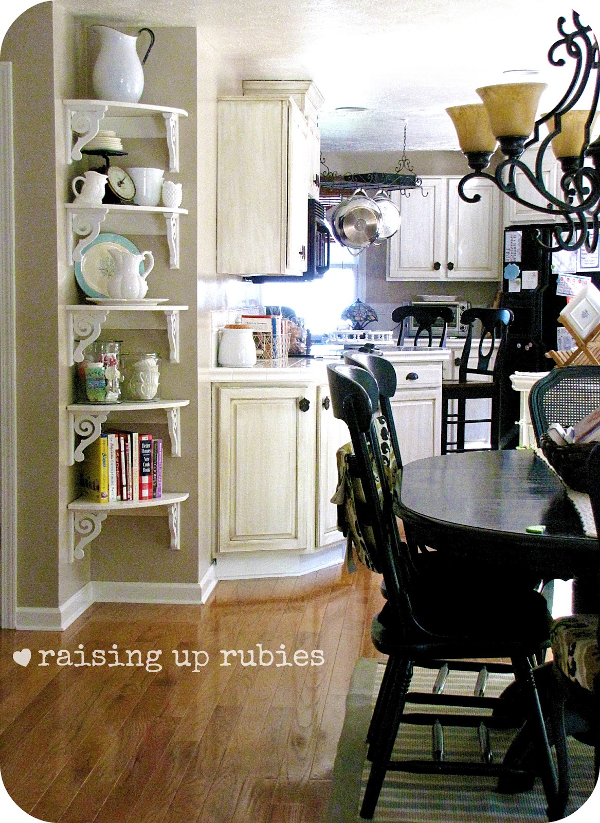 Corner kitchen cabinet ideas Vintage Kitchen Corner Shelves