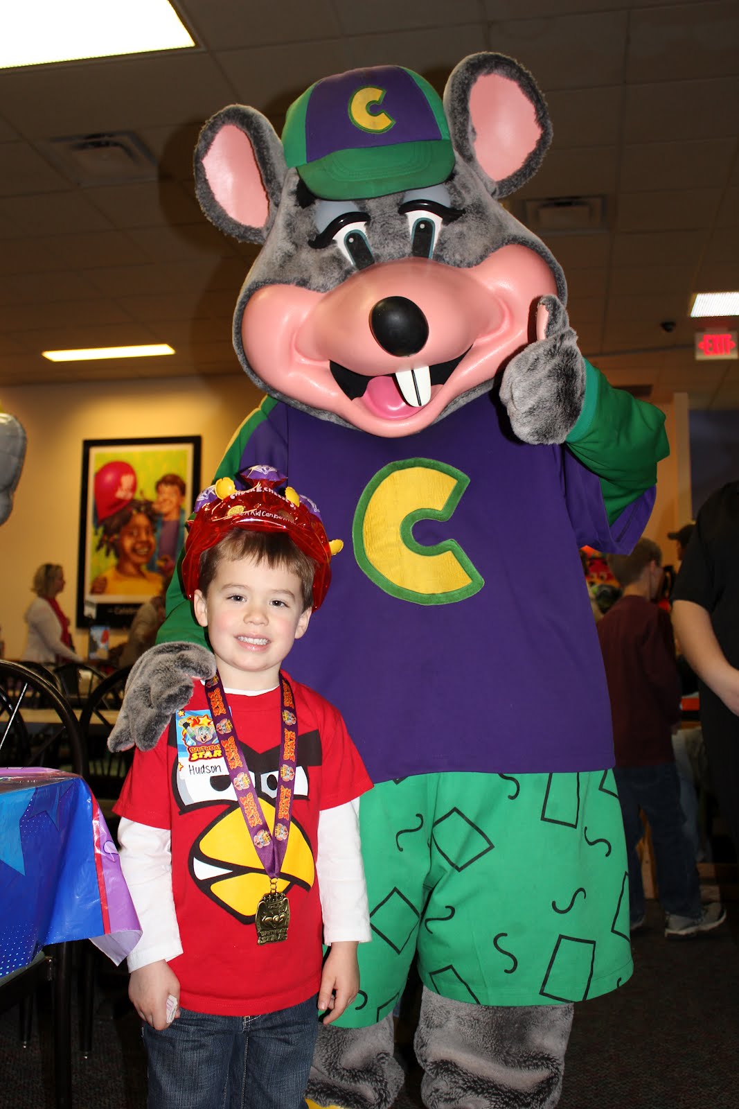 Chuckie Cheese Bird