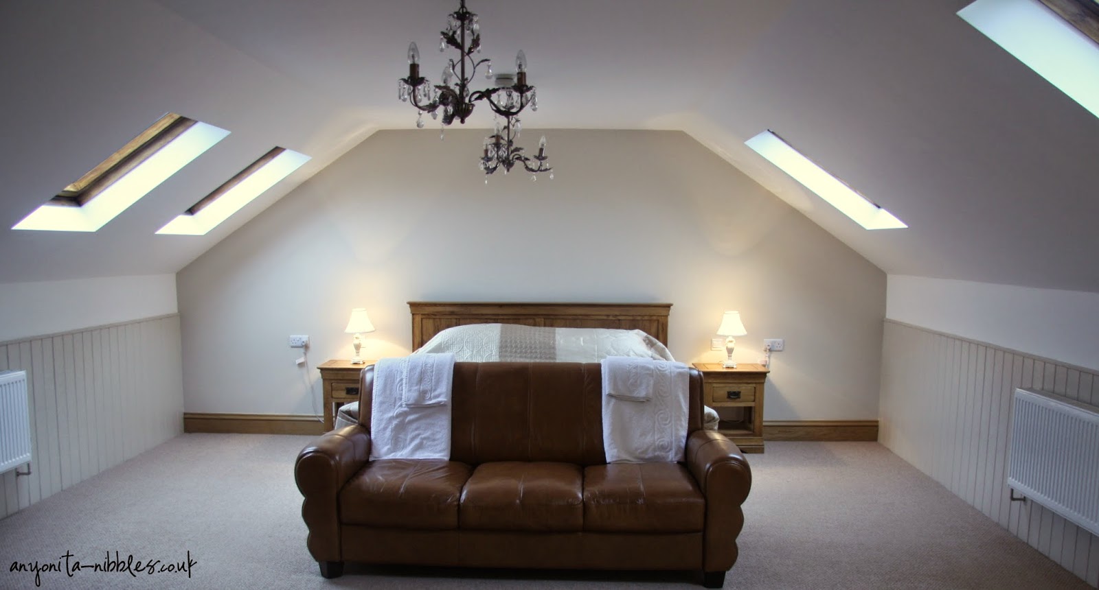 Our king-sized bedroom nestled in the North Yorkshire Moors| Anyonita-nibbles.co.uk