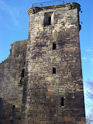 Crookston Castle
