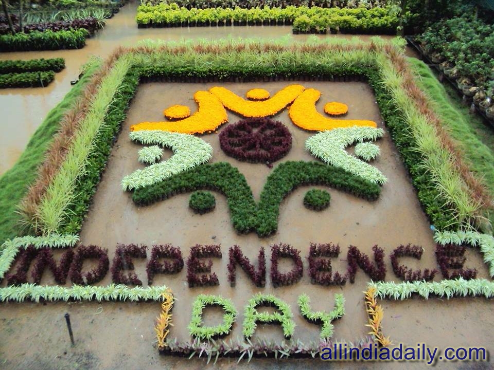 Happy Independence Day Wallpapers | 15th August 2013 Wallpapers Free Download Happy Independence Day Wallpapers | 15th August 2013 Wallpapers Free Download