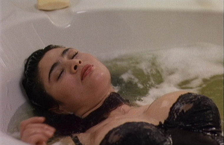 The Horror Horn, Part 9 : Phone sex - Charlotte Lewis takes a bath in DIAL:...