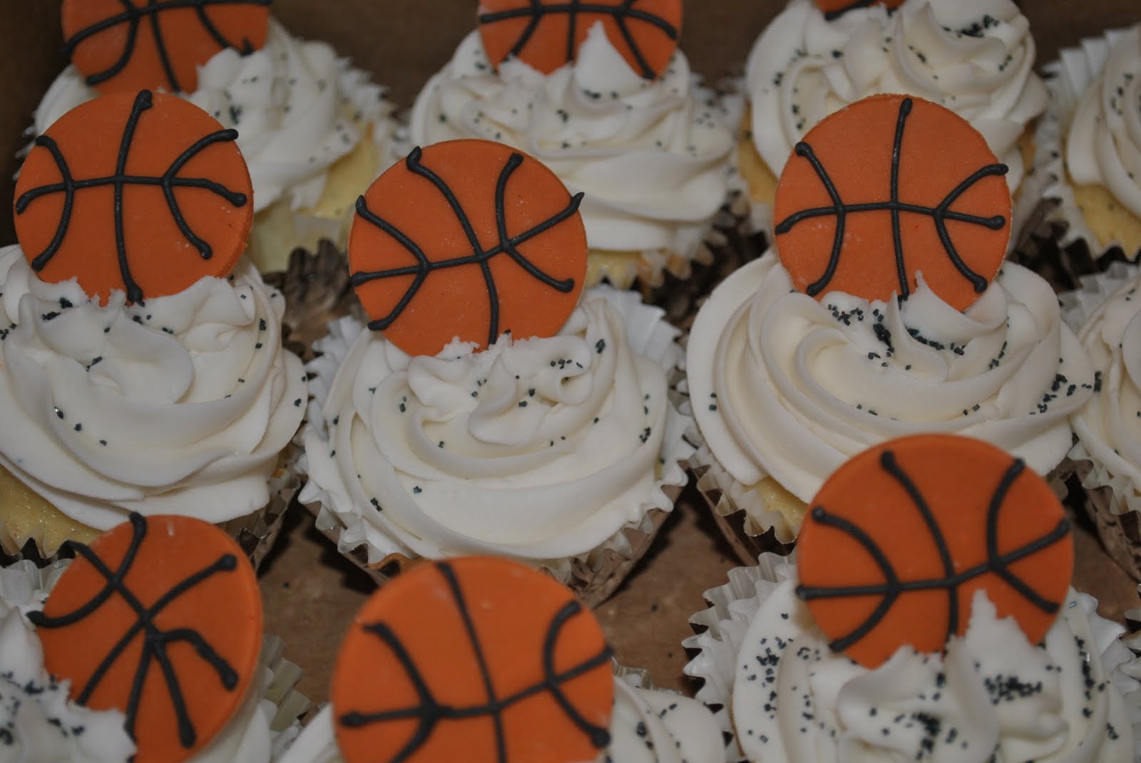 Sweet G Basketball cupcakes