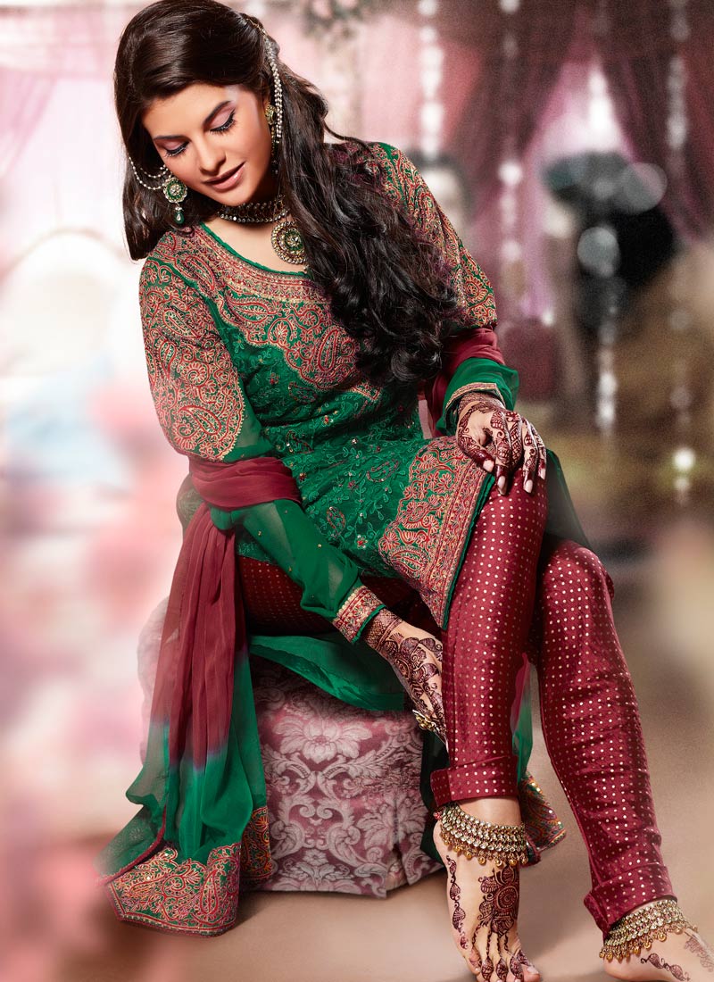 Top fashion designing colleges in india 55 Top fashion designing colleges in india 54