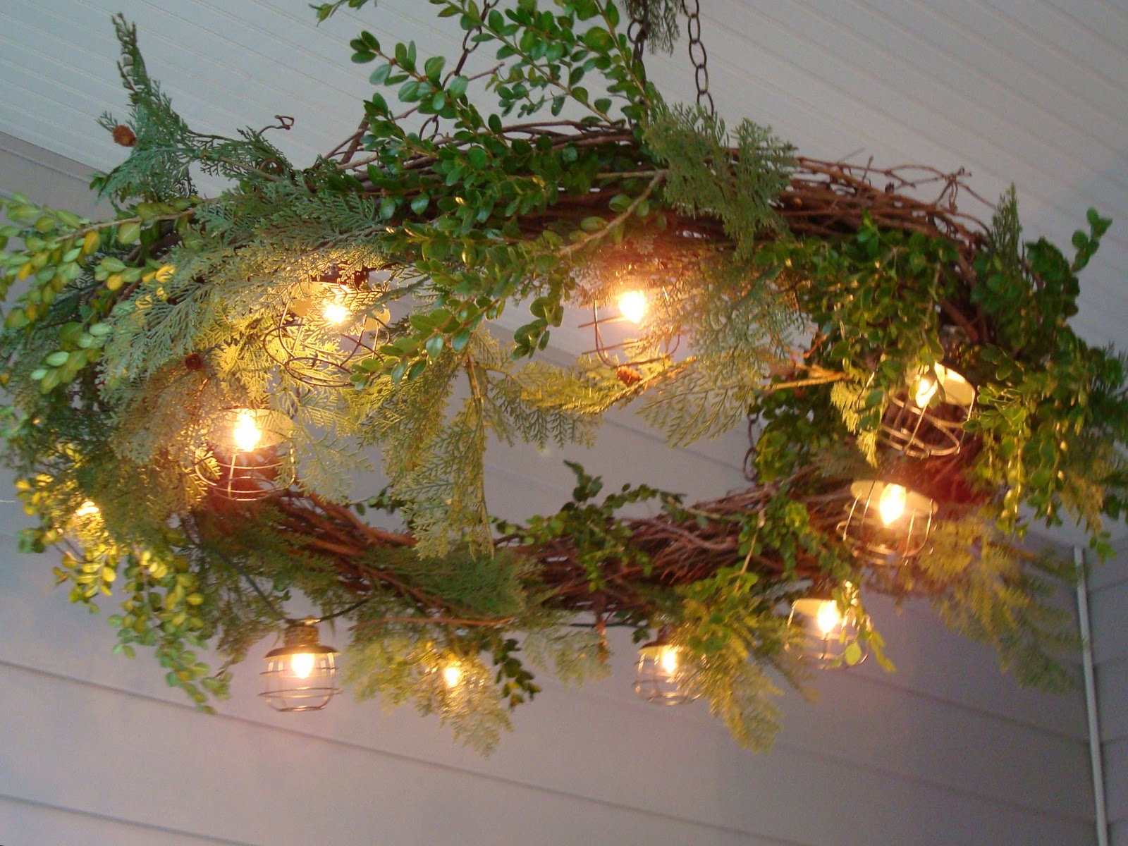 Rustchic Grapevine Wreath Chandelier