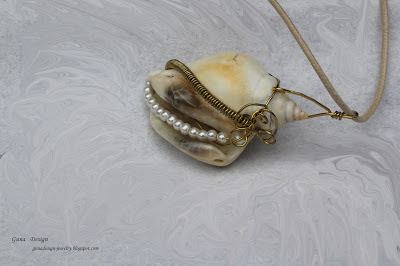 gunadesign Sea Shell Pendant
