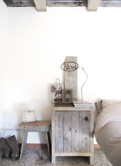 comodino di sandra caleffi