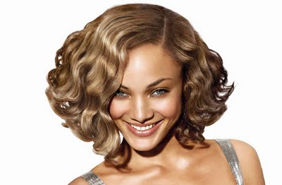 Trendy Frisuren mit Locken 2012-2013