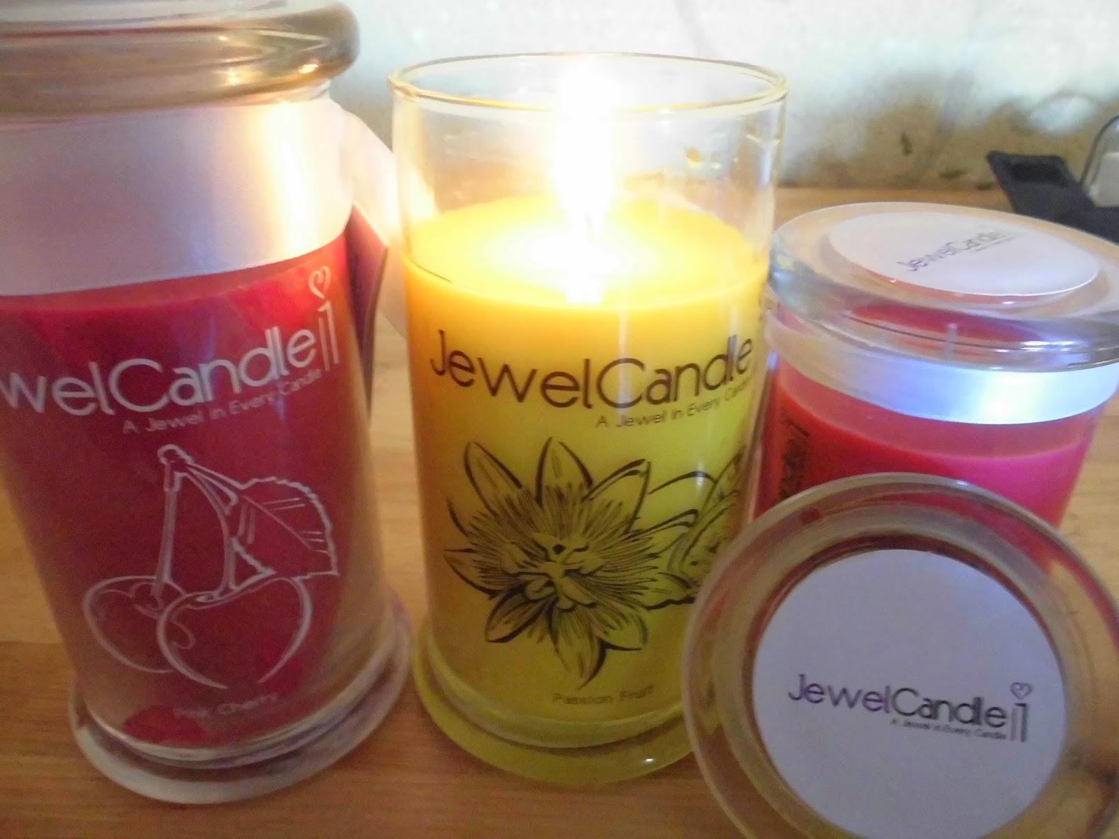 Estilo y hogar Jewel Candle, una joya sorpresa en cada vela.