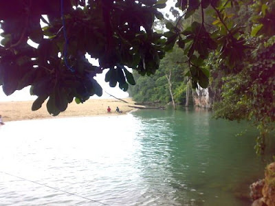 Sungai Terpendek di Dunia UnikManca.Blogspot.Com Sungai Terpendek di Dunia UnikManca.Blogspot.Com
