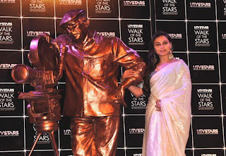 Rani Mukherjee at Yash Chopra's Statue unveiled event