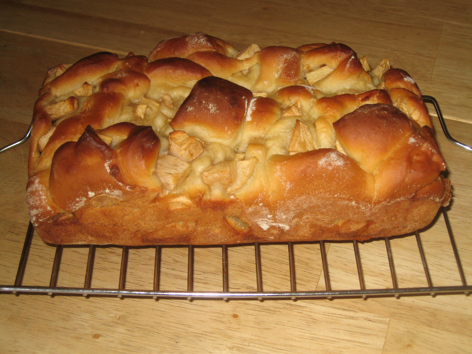 The Good Cook Apple Cinnamon Loaf