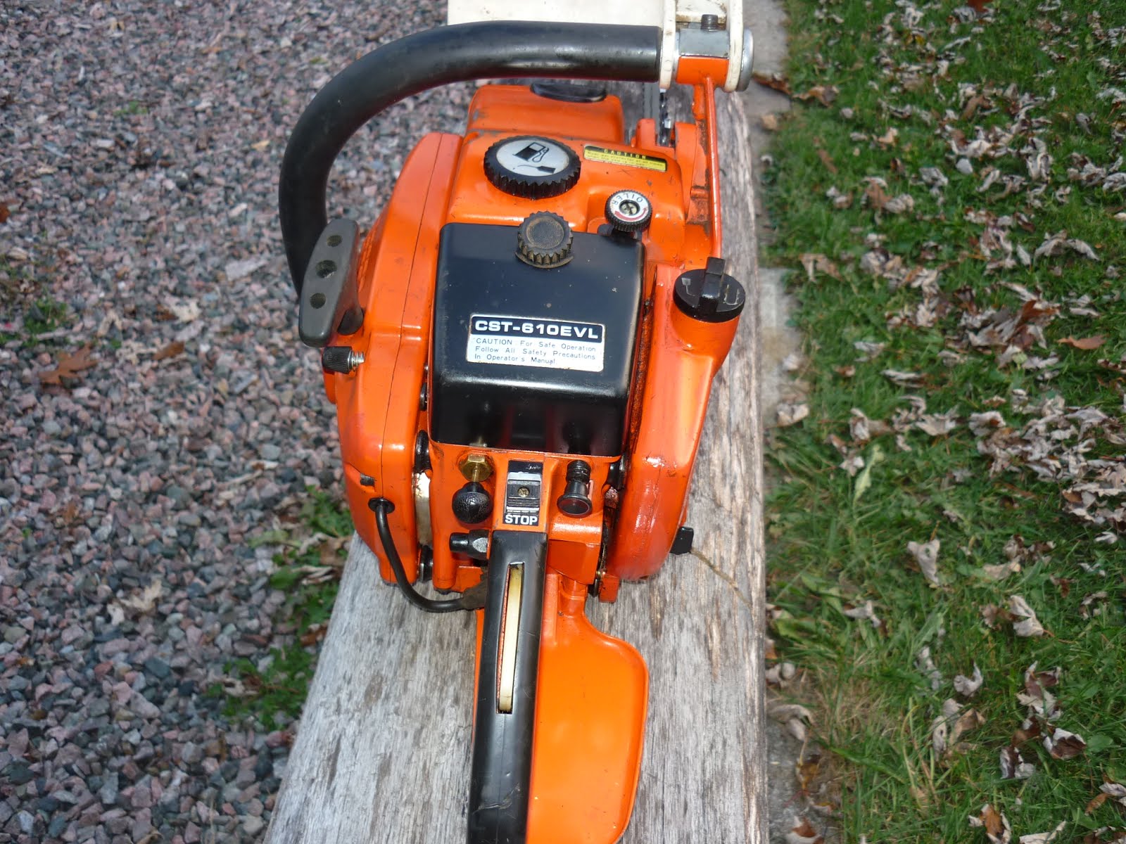 VINTAGE CHAINSAW COLLECTION ECHO CST 610 EVL (LATER AND EARLY MODELS).