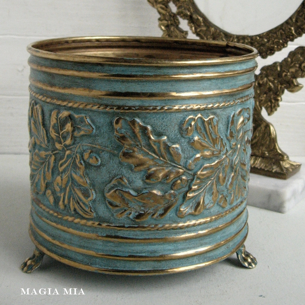 Magia Mia Chalk Paint & Brass.. A Love Story