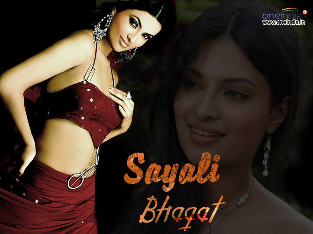 Sayali Bhagat | Well Known Actress