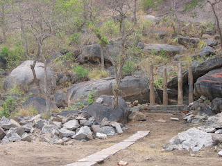 Anamalai-and-Namperumal%2527s-hideout-cave.jpg