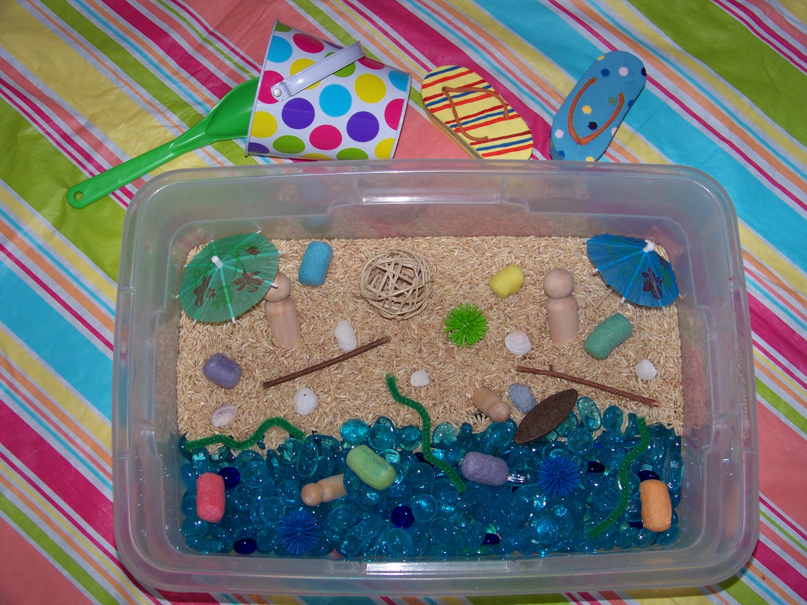 Dandelions In My Vase Summer Fun Sensory Tub