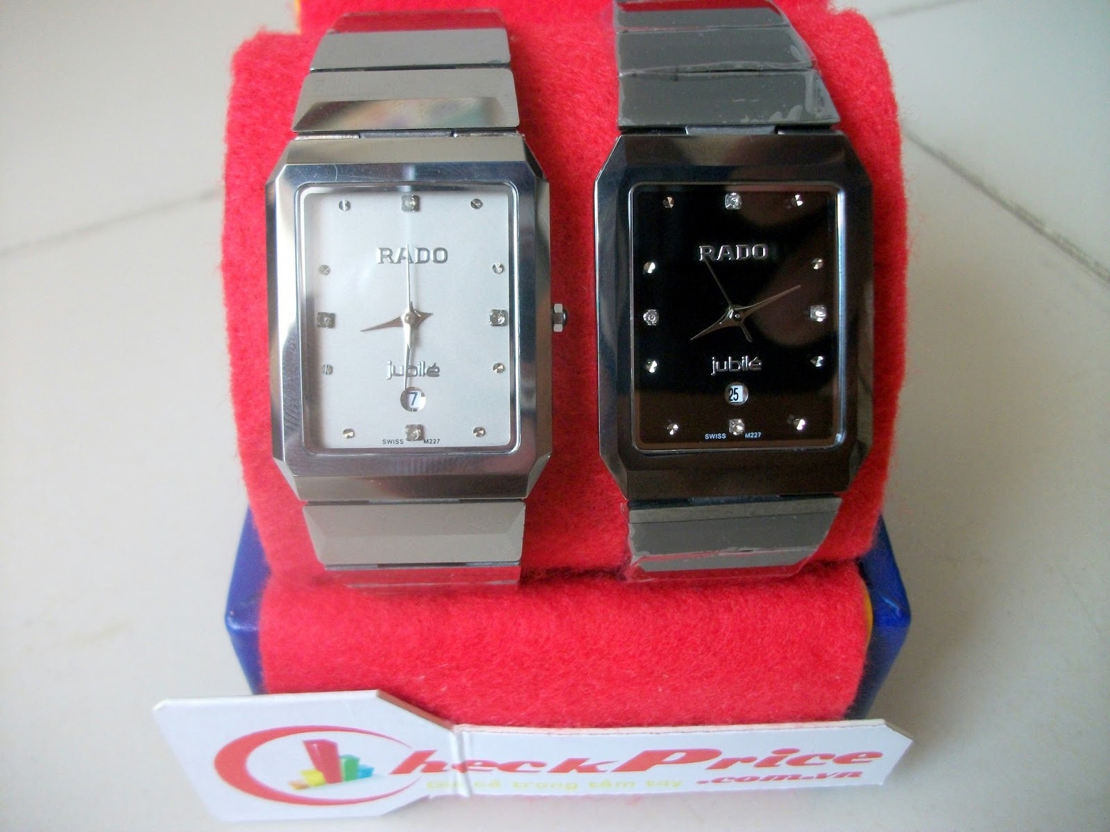 đồng hồ đeo tay Rado