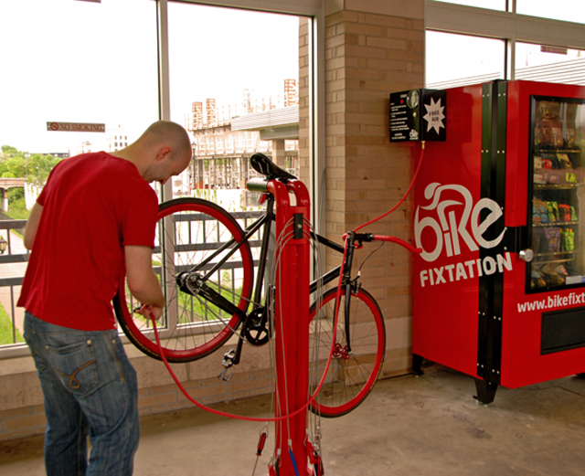 Bike Fixation: você mesmo arruma a sua bicicleta