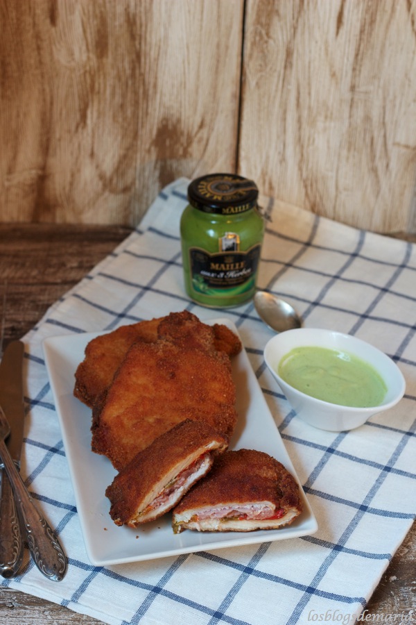 Lomos rellenos de pimientos rosara con salsa a la mostaza de hierbas Lomos rellenos de pimientos rosara con salsa a la mostaza de hierbas