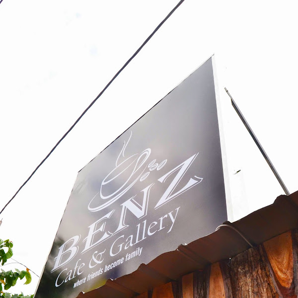 Review Cafe : Benz Cafe & Gallery di Tasikmalaya
