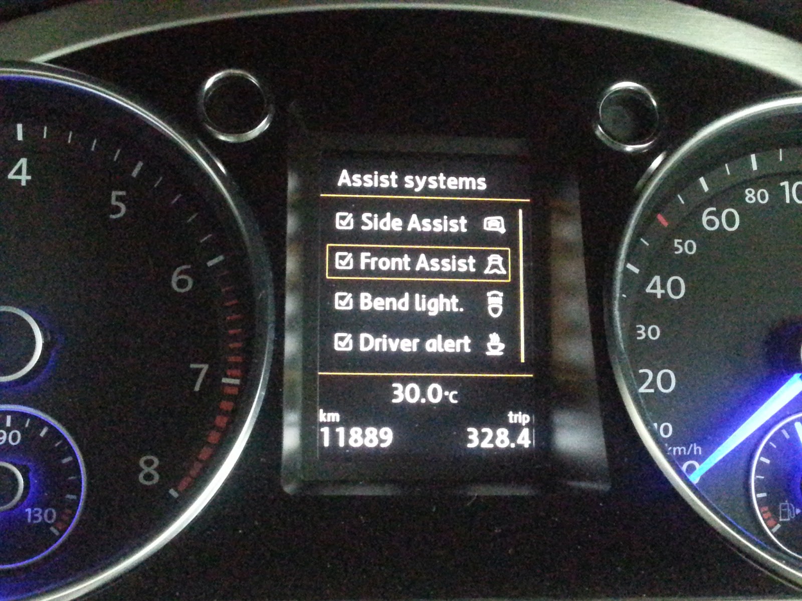 CBX RNS510 & Accessories Adaptive Cruise Control on Passat B7