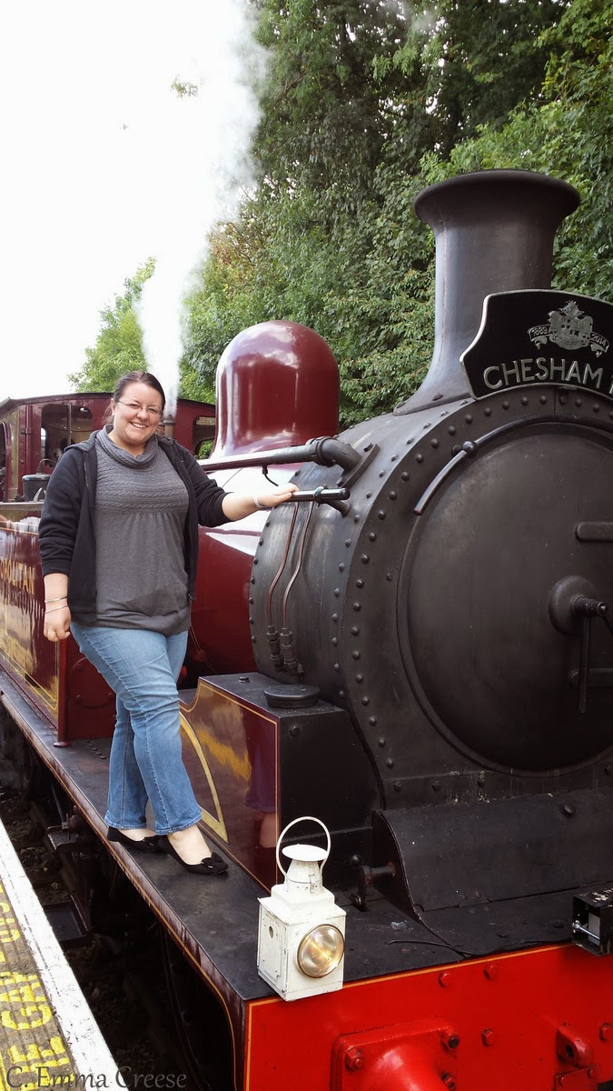 Travelling in style - Catching a steam train on the London Underground - all aboard! Travelling in style - Catching a steam train on the London Underground - all aboard!