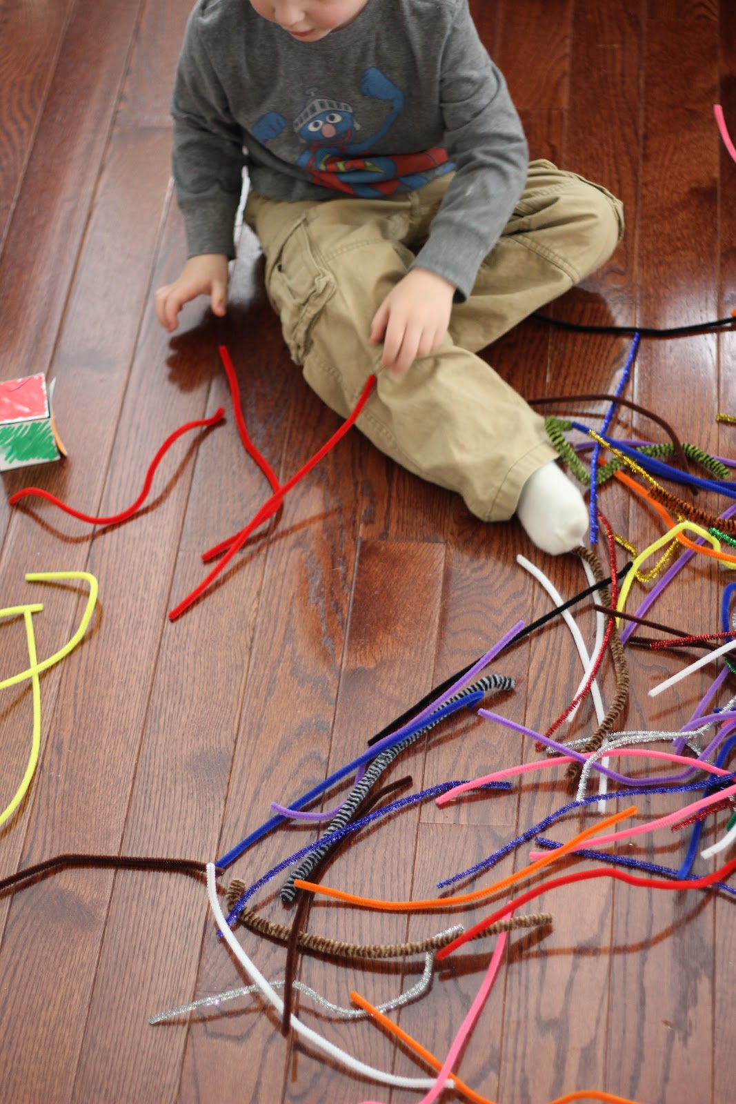 Toddler Approved! Pipe Cleaner Pick Up Sticks
