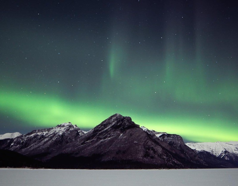 Lake Minnewanka - Winter Wanderlust. Photographer’s Epic Photos Prove Why You Should Visit Canada During The Winter Lake Minnewanka - Winter Wanderlust. Photographer’s Epic Photos Prove Why You Should Visit Canada During The Winter