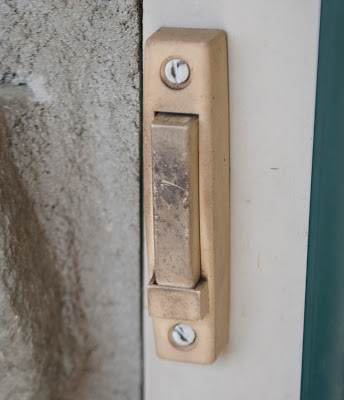 yucky door bell yucky door bell