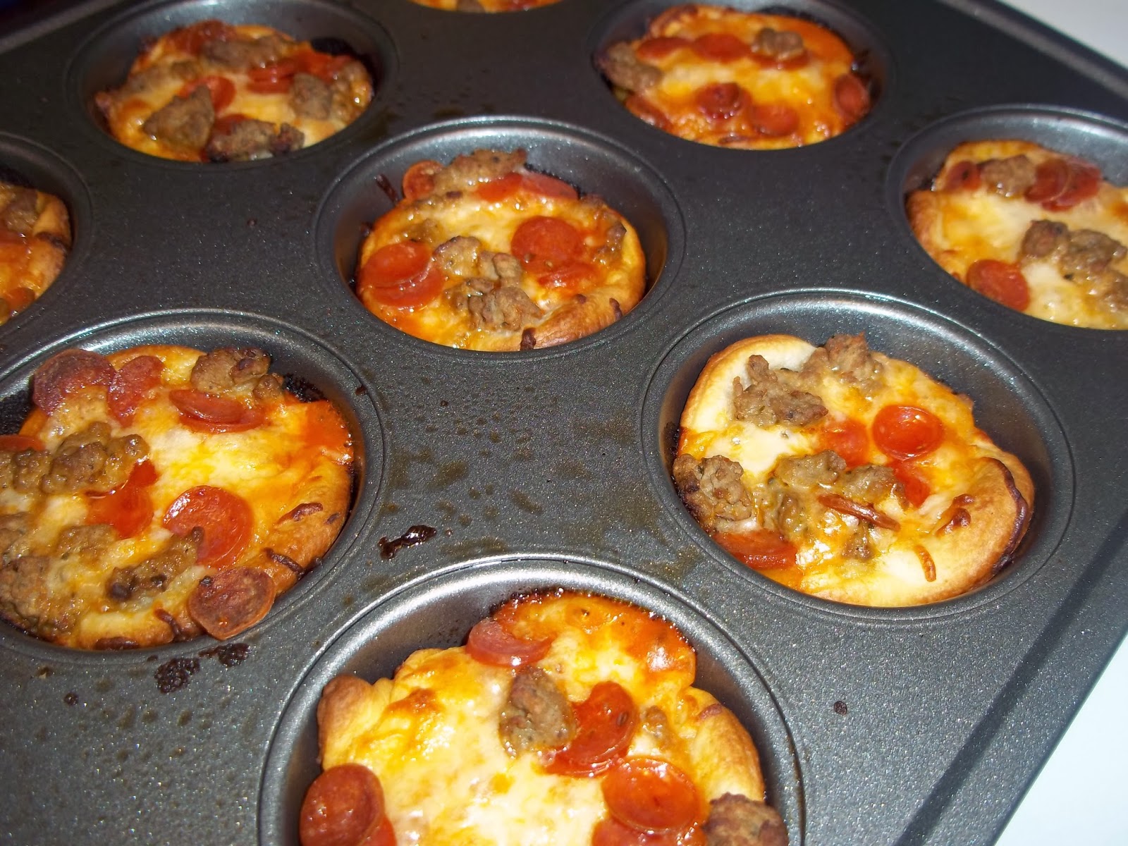 The Daily Smash Cupcake Pizzas