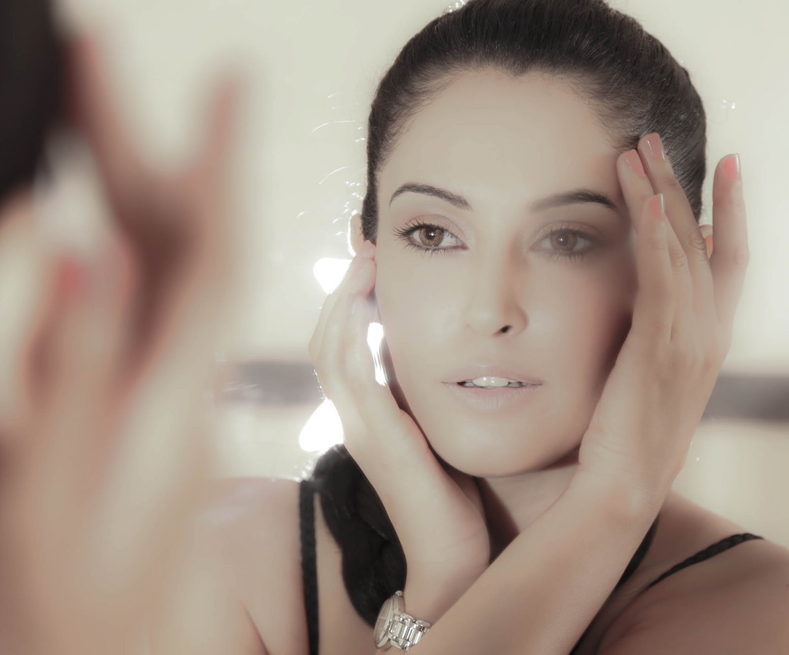 disha pandey cleavage – Raag.fm Bollywood News | Collection | Movies