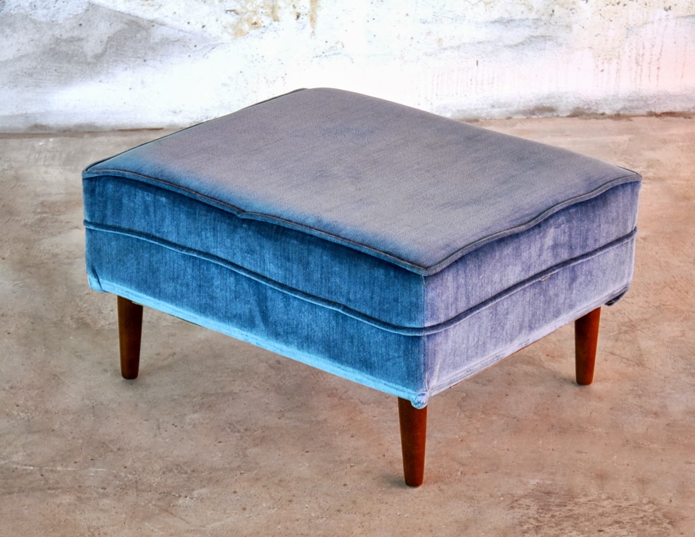SELECT MODERN: Mid Century Modern Ottoman, Foot Stool or Small Bench