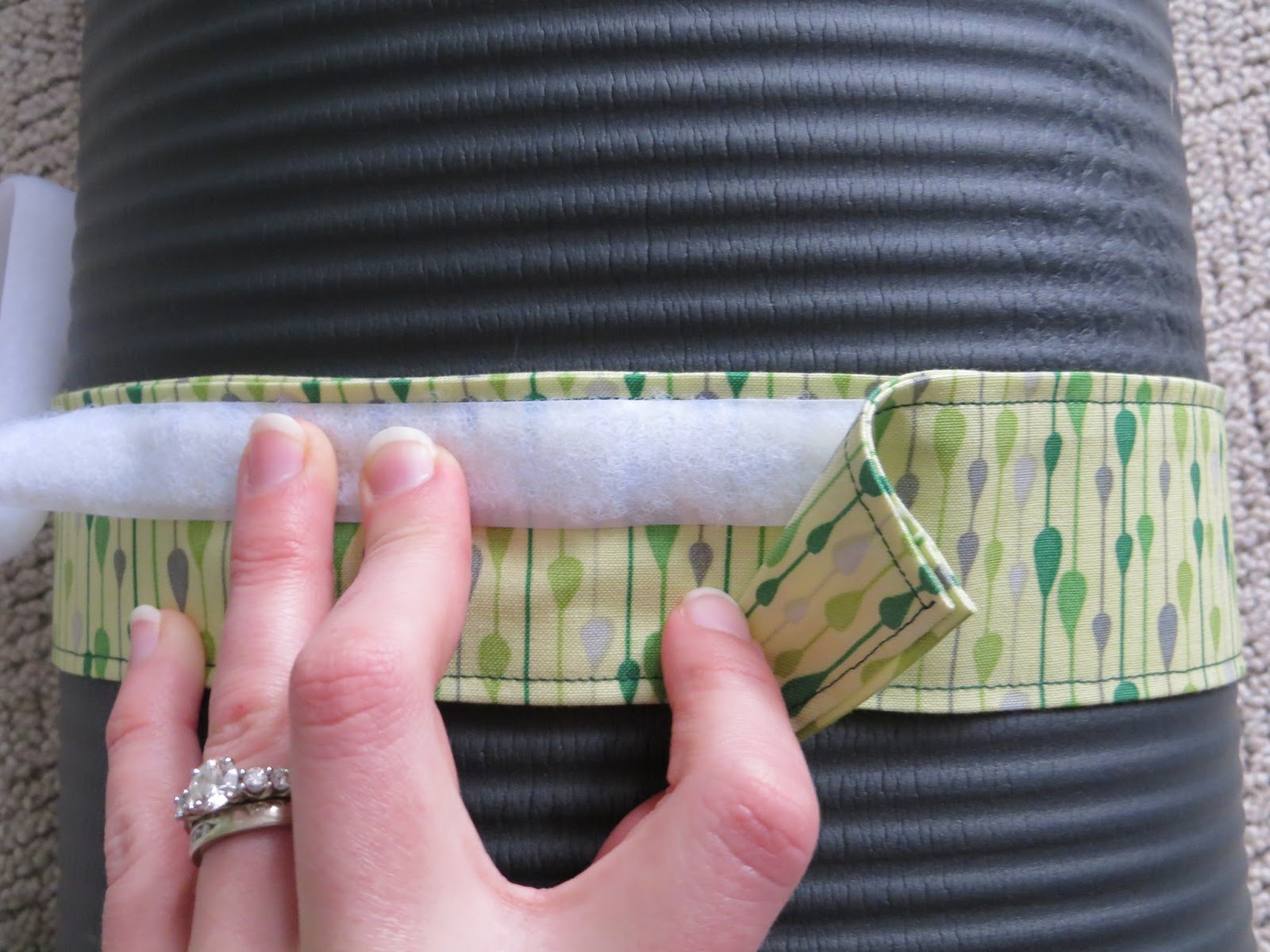 My Old Quilting Soul Yoga Mat Strap Tutorial