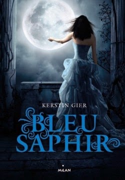 http://carnetdunefildeferiste.blogspot.fr/2014/09/la-trilogie-des-gemmes-tome-2-bleu.html