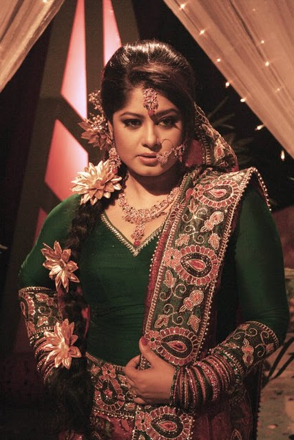 Bangladeshi BD Mallu Actress Moushomi Latest Celebrities Photos navel show