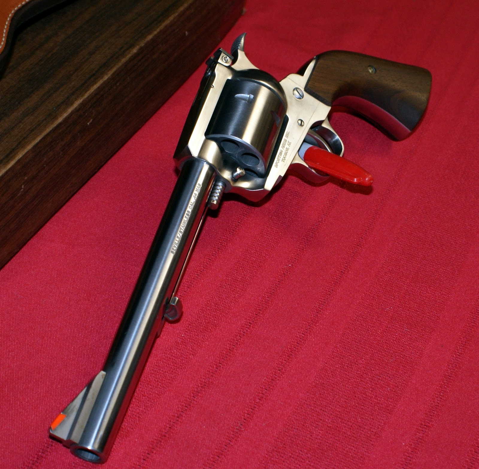 Guns & Knives Seville Stainless .44 Magnum United Sporting Arms Inc