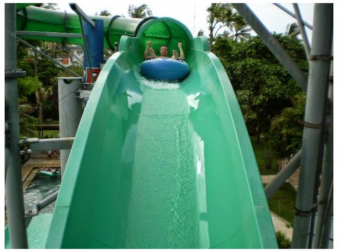 Beaches in Bali: Waterbom Kuta Bali – Waterpark Fun hither yous tin play similar a slide amongst the tires Beaches in Bali: Waterbom Kuta Bali – Waterpark Fun