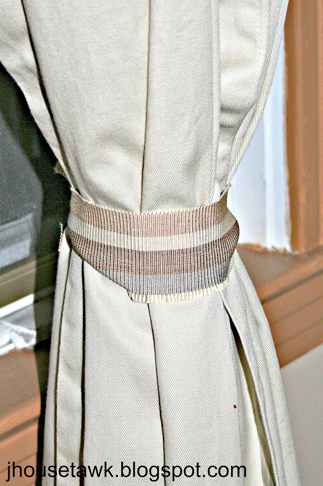 J House Tawk Curtain Extensions