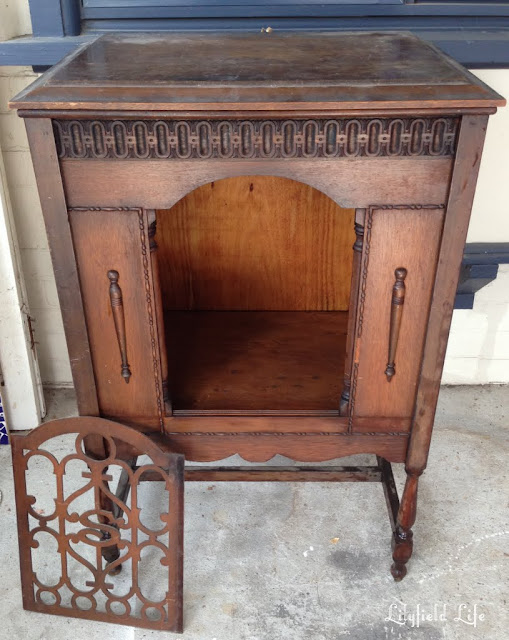 Vintage gramophone cabinet: Lilyfield Life