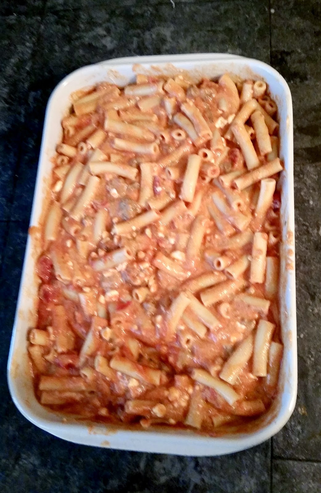 Sausage & Pepperoni baked Ziti : A New Family Favorite! Perfect kid-friendly and crowd-pleasing dish! #FamilyFavorites #shop