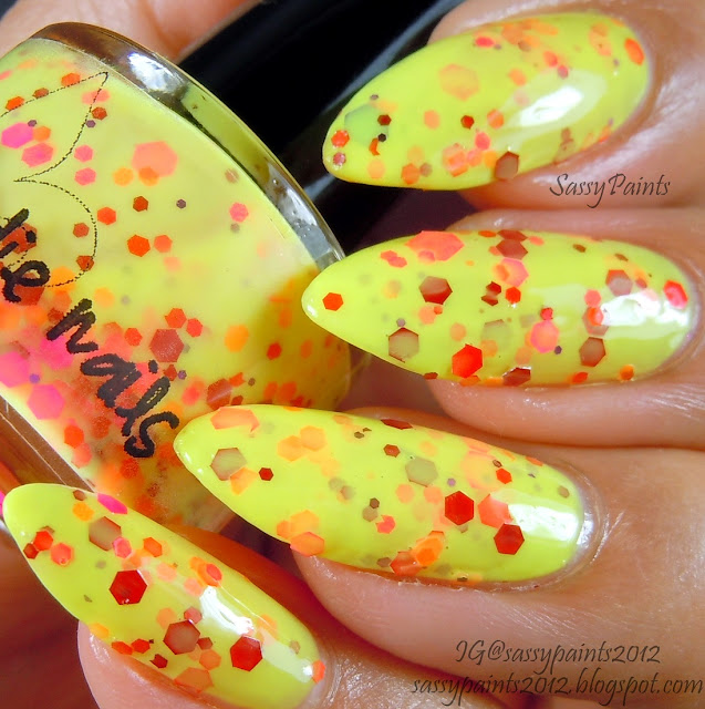 Sassy Paints Jindie Nails "Fun Intended" & "Princess Consuela Banana