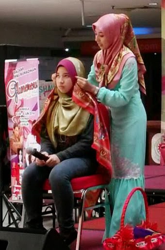 Hijab Stylist