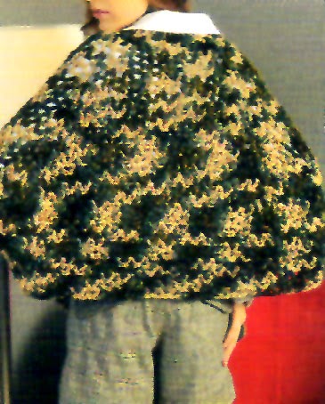 trasera de capa matizada tejida a crochet