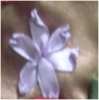 Gambar Teknik tusuk pita (ribbon stitch)