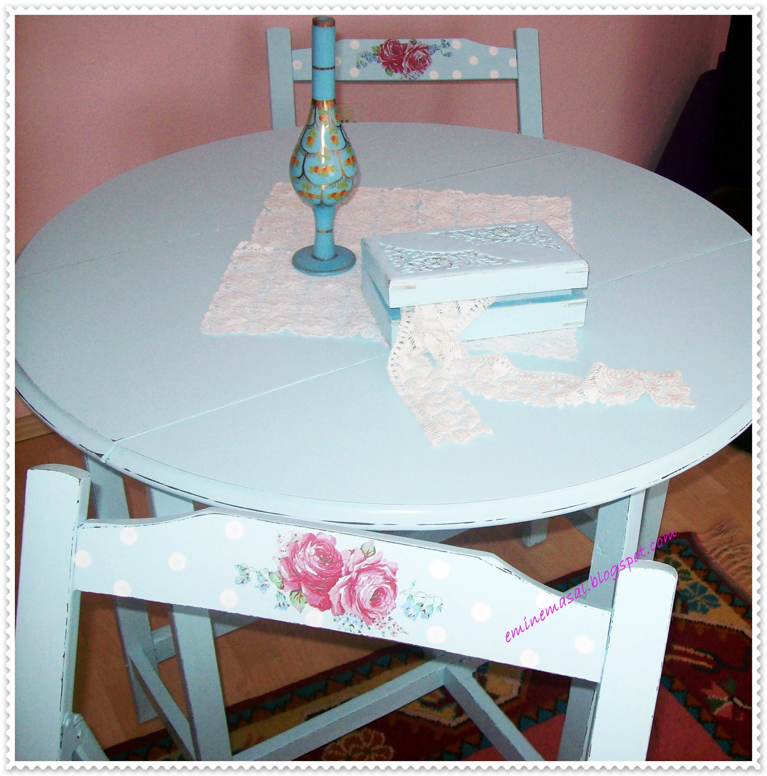 Emine Minsah Masa Ve Sandalye Boyama