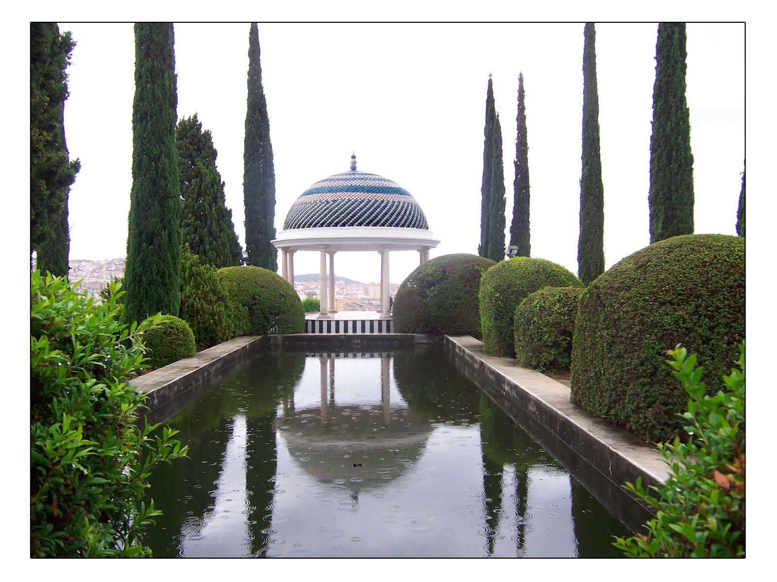 Jardín Botánico Histórico "La Concepción"